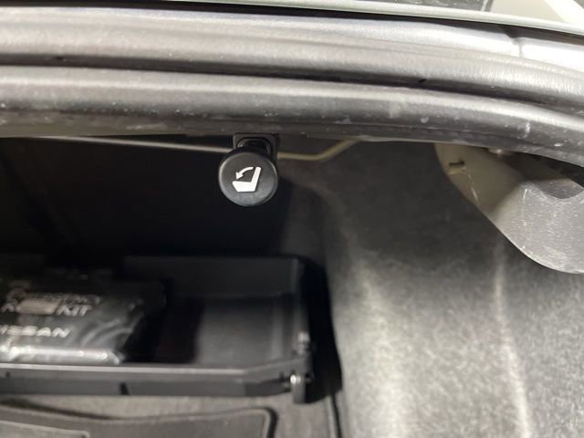 Used 2024 Nissan Altima 2.5 SV image 47