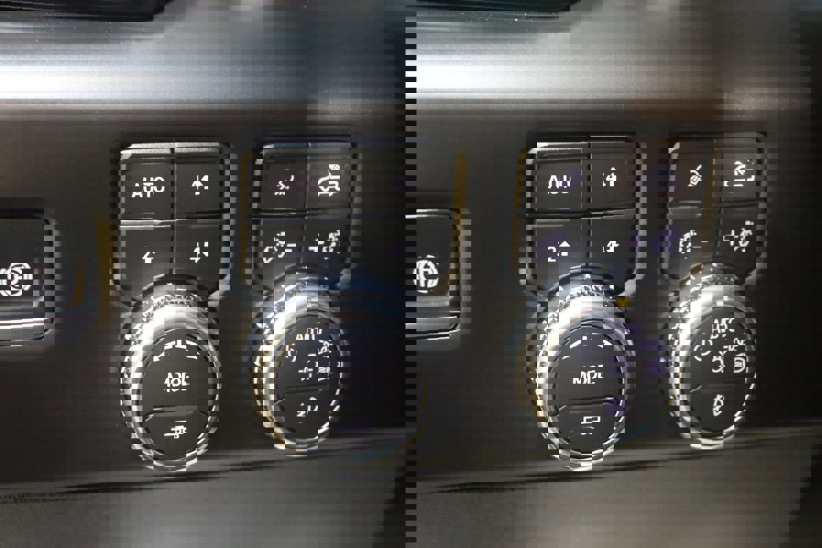 Used 2026 GMC Sierra 1500 AT4 w/ AT4 Premium Package image 53