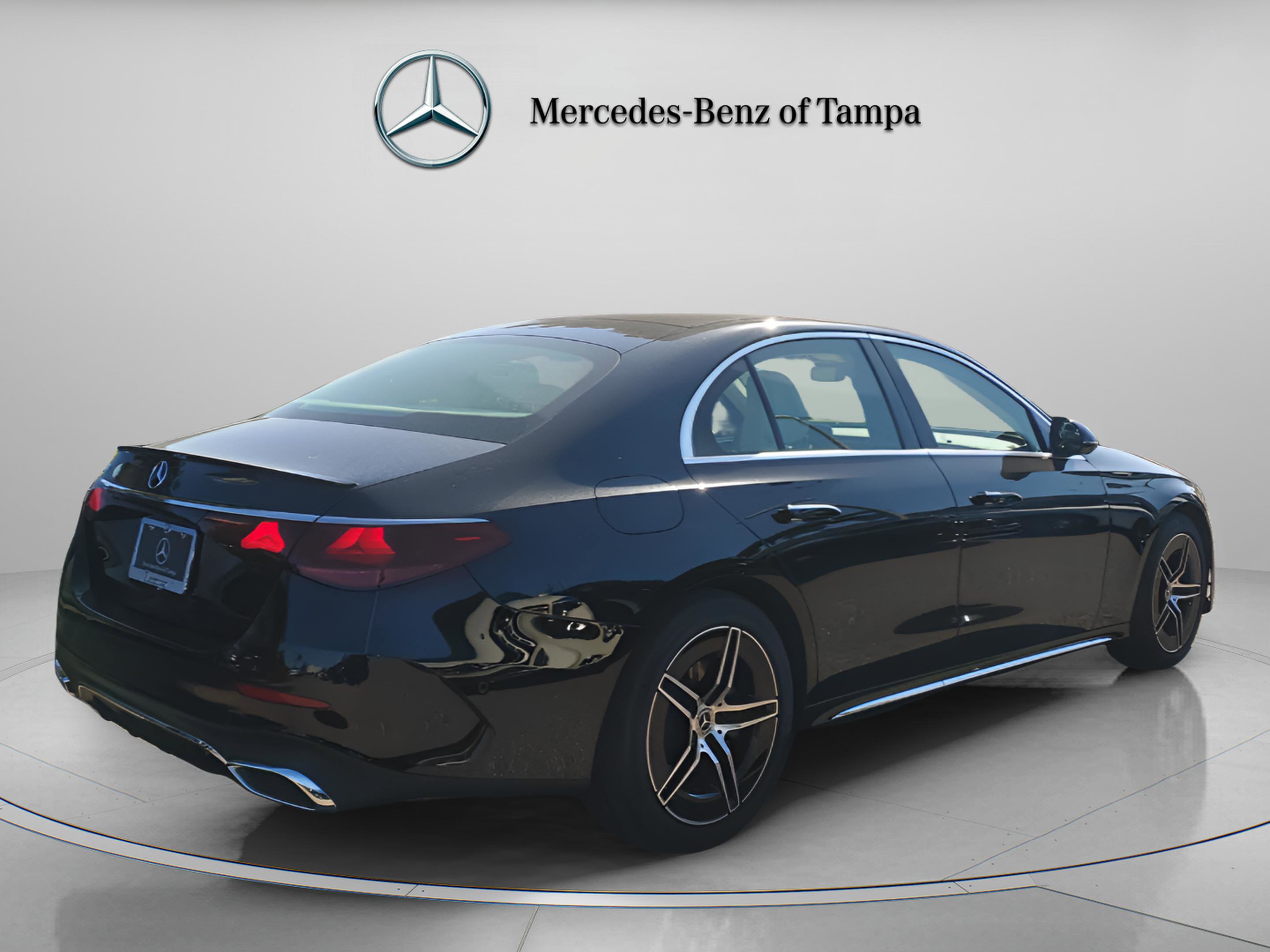 Certified 2025 Mercedes-Benz E 350 Sedan image 3