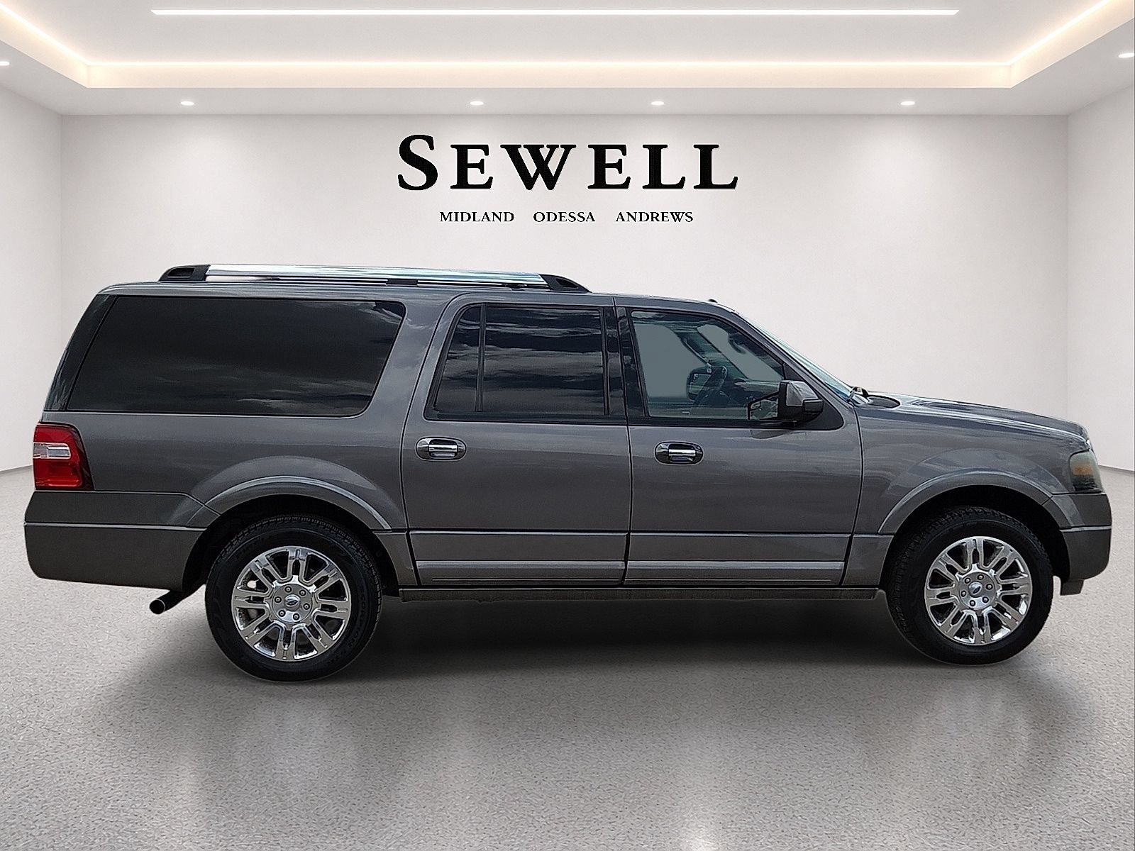 Used 2014 Ford Expedition EL Limited w/ Equipment Group 301A RWD image 5