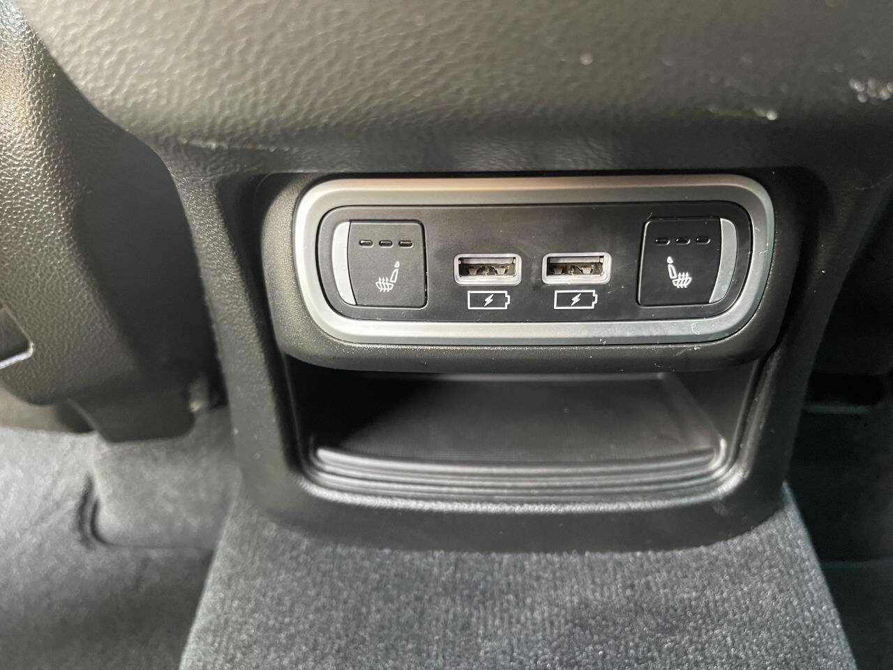 Used 2022 Alfa Romeo Stelvio Ti image 23