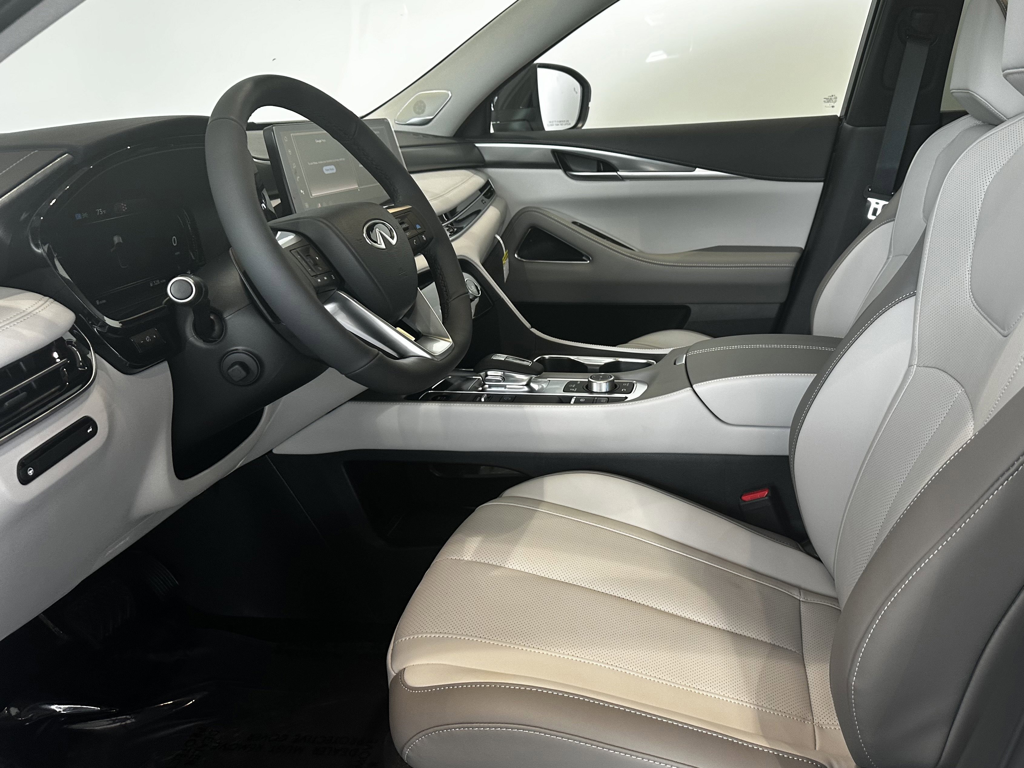 New 2026 INFINITI QX60 Luxe image 15