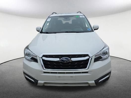 Used 2018 Subaru Forester 2.5i Touring w/ Popular Package #3B AWD/4WD image 2