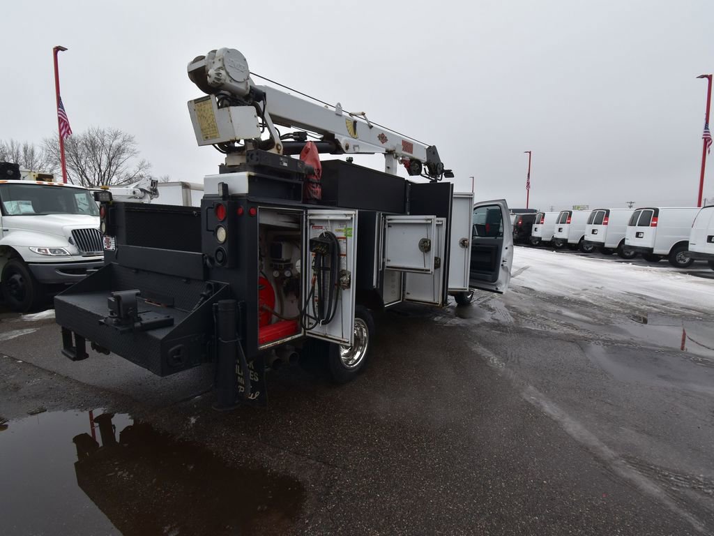 Used 2016 Ford F550 4x4 Regular Cab Super Duty image 22