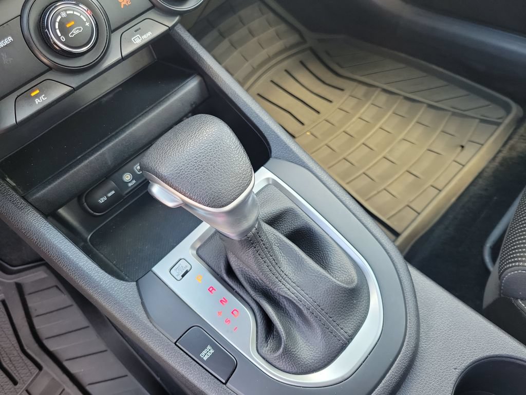 Used 2021 Kia Forte Sedan FWD image 25