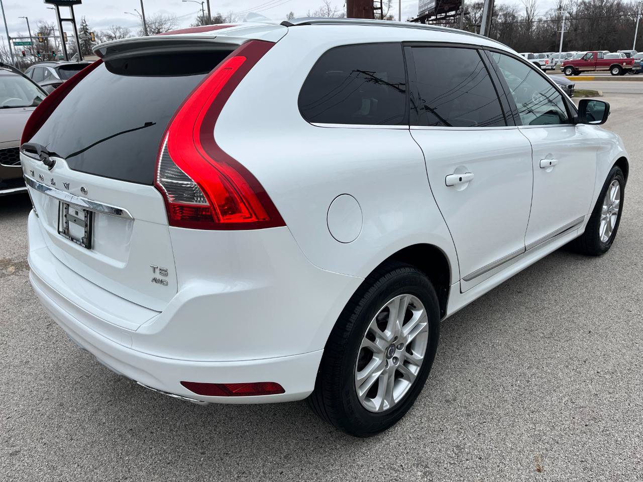 Used 2016 Volvo XC60 T5 Premier AWD/4WD image 5