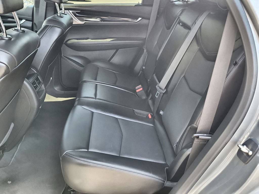 Certified 2024 Cadillac XT5 Premium Luxury FWD image 25