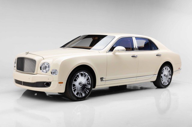 Used 2012 Bentley Mulsanne image 9