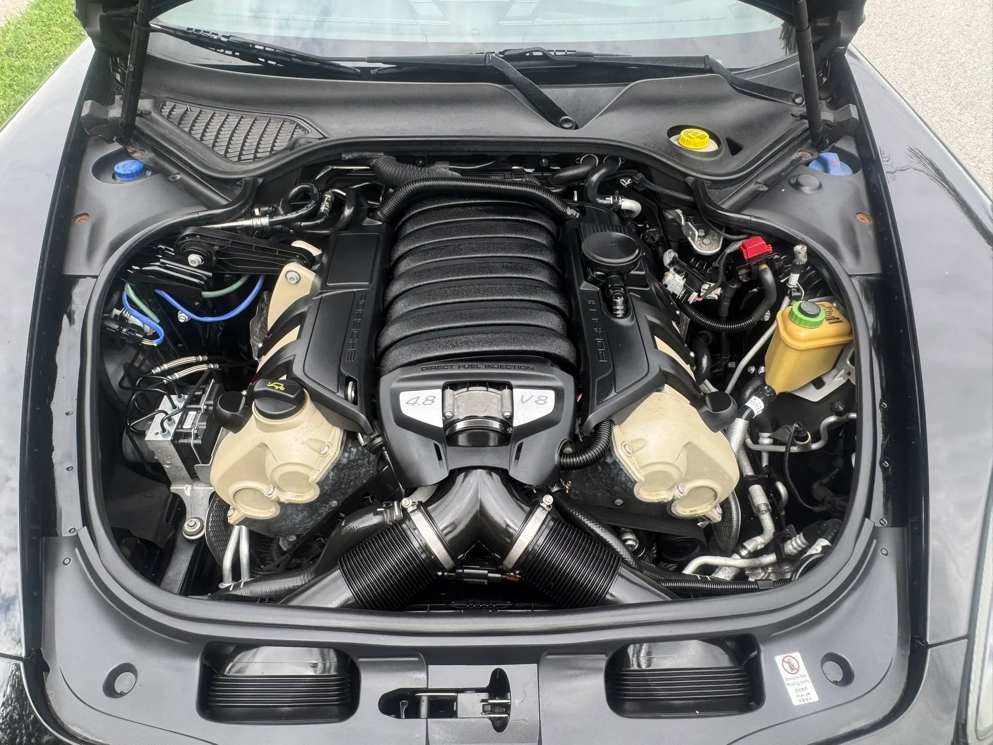 Used 2010 Porsche Panamera S RWD image 39