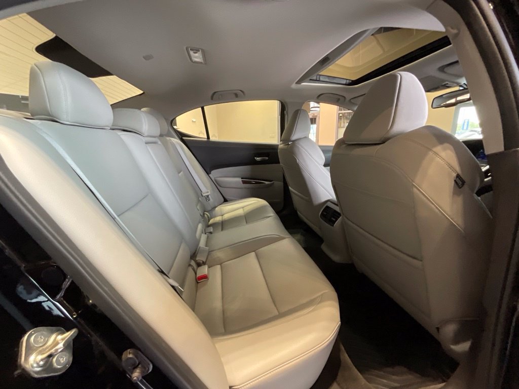 Used 2015 Acura TLX V6 FWD image 21