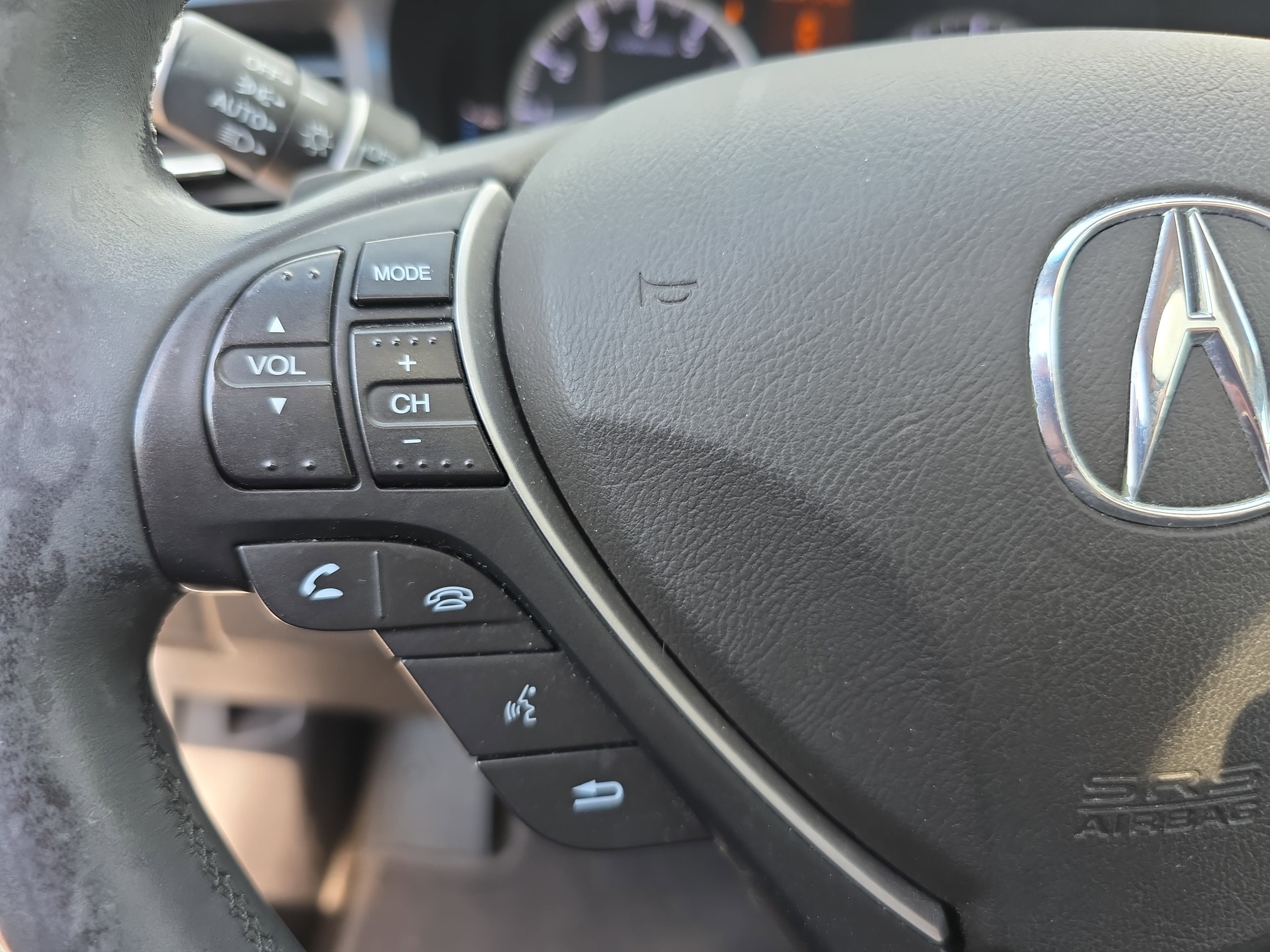 Used 2013 Acura ILX Hybrid w/ Technology Package image 16