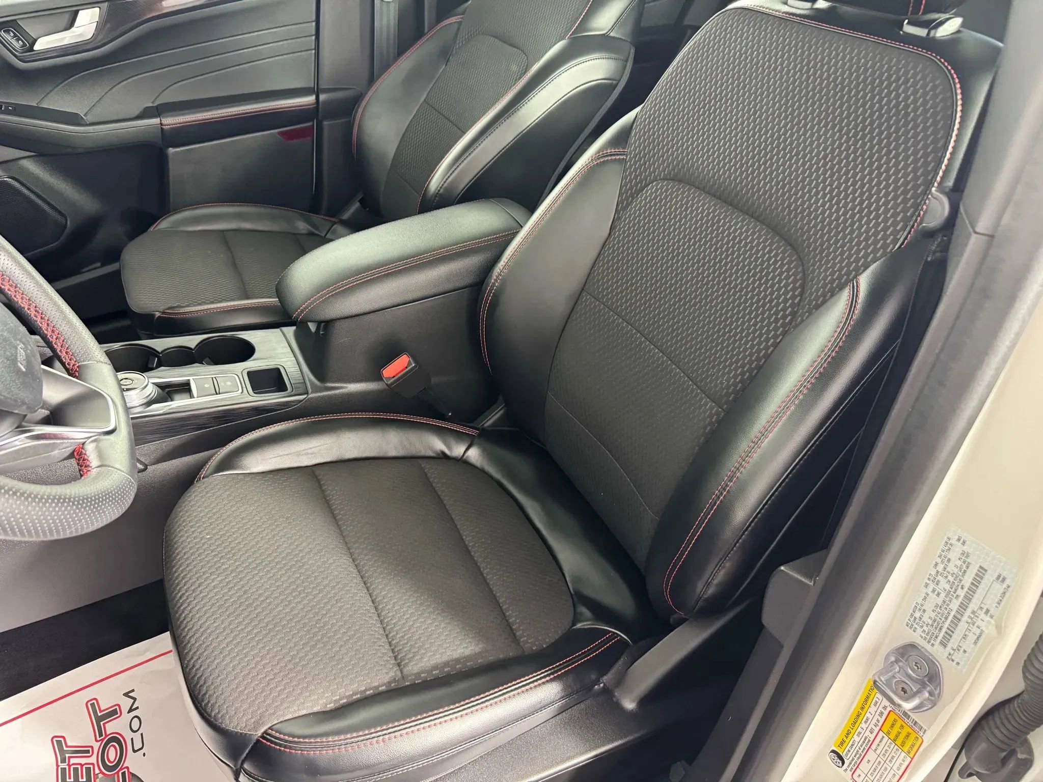 Used 2023 Ford Escape ST-Line w/ Tech Pack #1 image 33