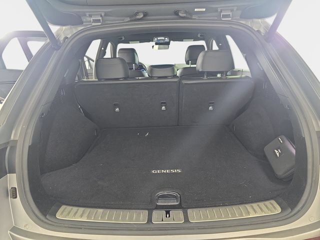 Used 2023 Genesis GV70 2.5T w/ Sport Prestige Package AWD/4WD image 13