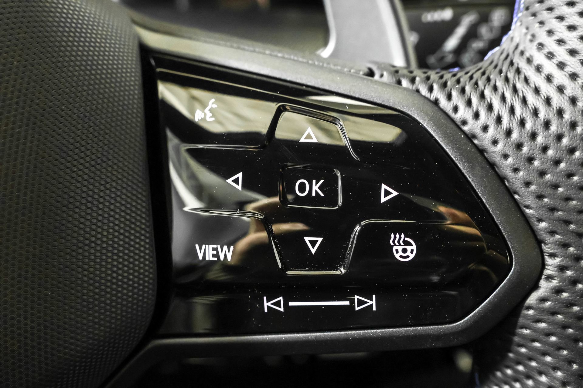 New 2026 Volkswagen Golf 2.0T image 26