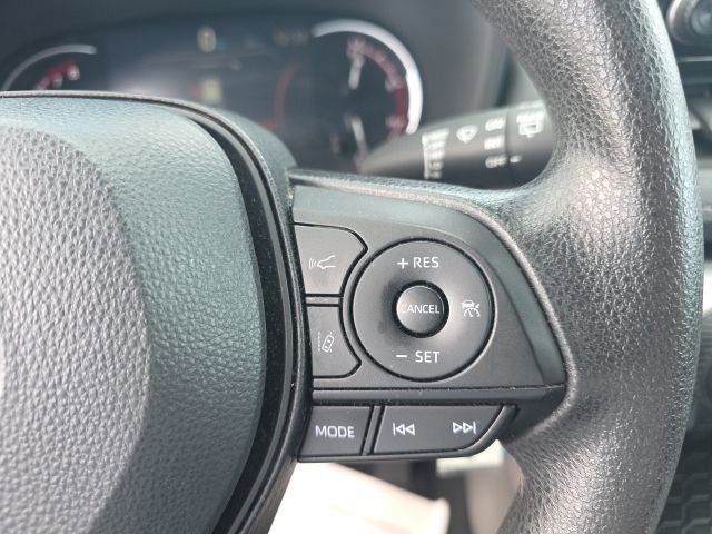 Certified 2024 Toyota RAV4 LE AWD/4WD image 15