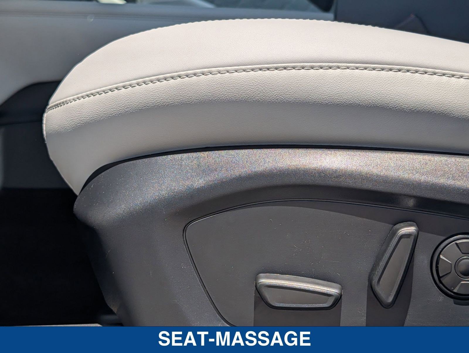 New 2026 Ford Explorer Platinum image 24