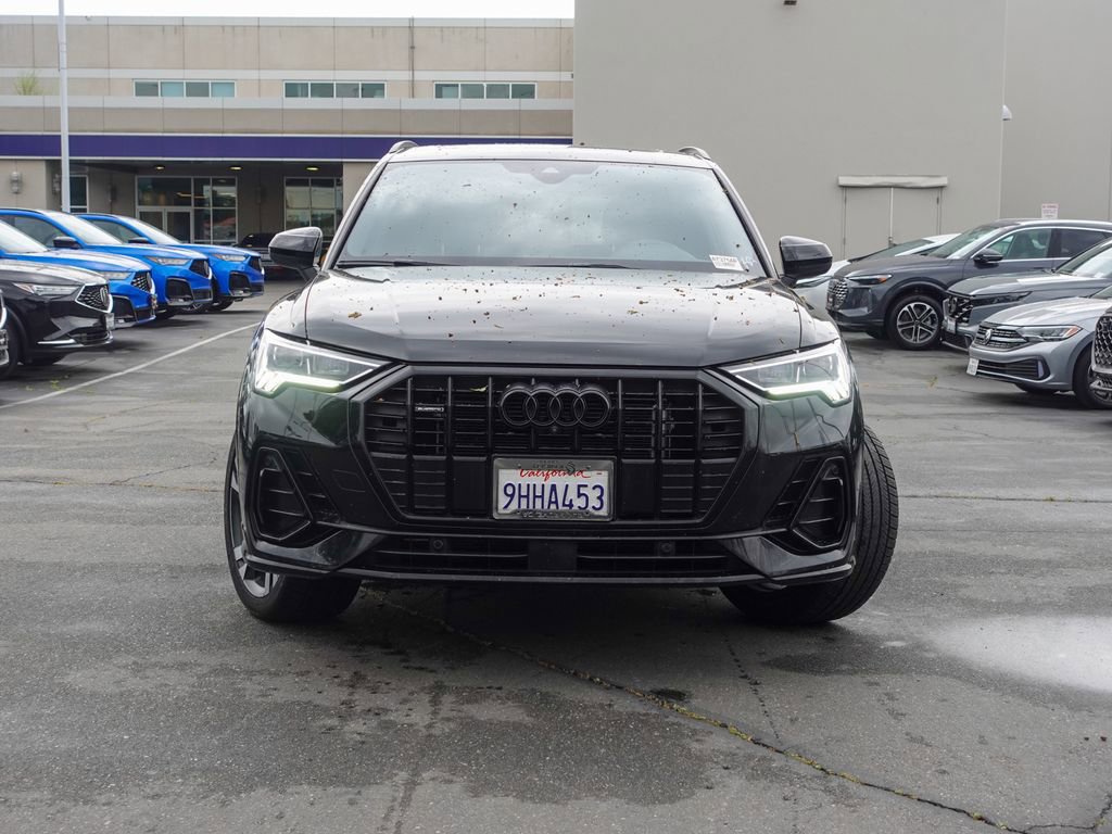 Used 2023 Audi Q3 2.0T Premium Plus w/ Premium Plus Package AWD/4WD image 3