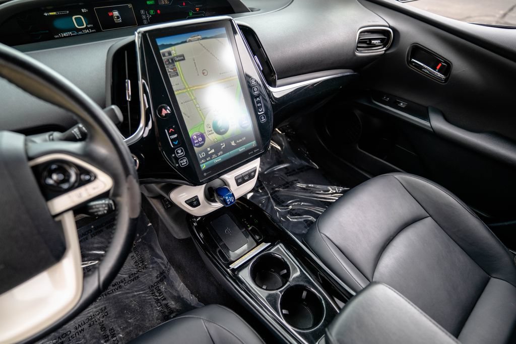 Used 2018 Toyota Prius Prime Premium FWD image 20