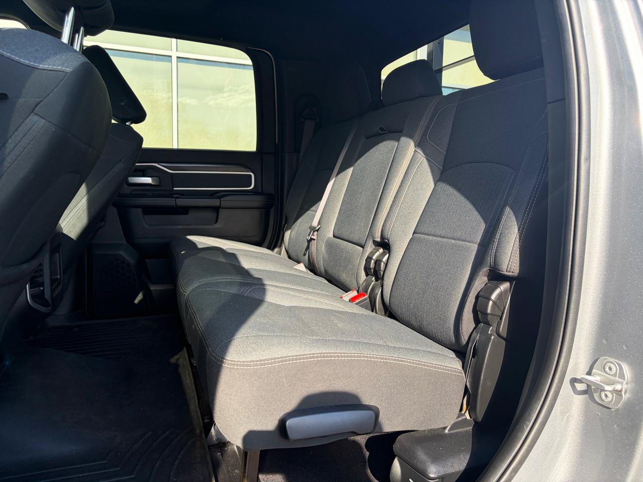 Used 2021 RAM 2500 Big Horn w/ Night Edition AWD/4WD image 42