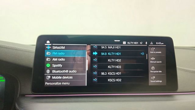 Used 2022 BMW 530e xDrive 530e iPerformance w/ Executive Package image 52