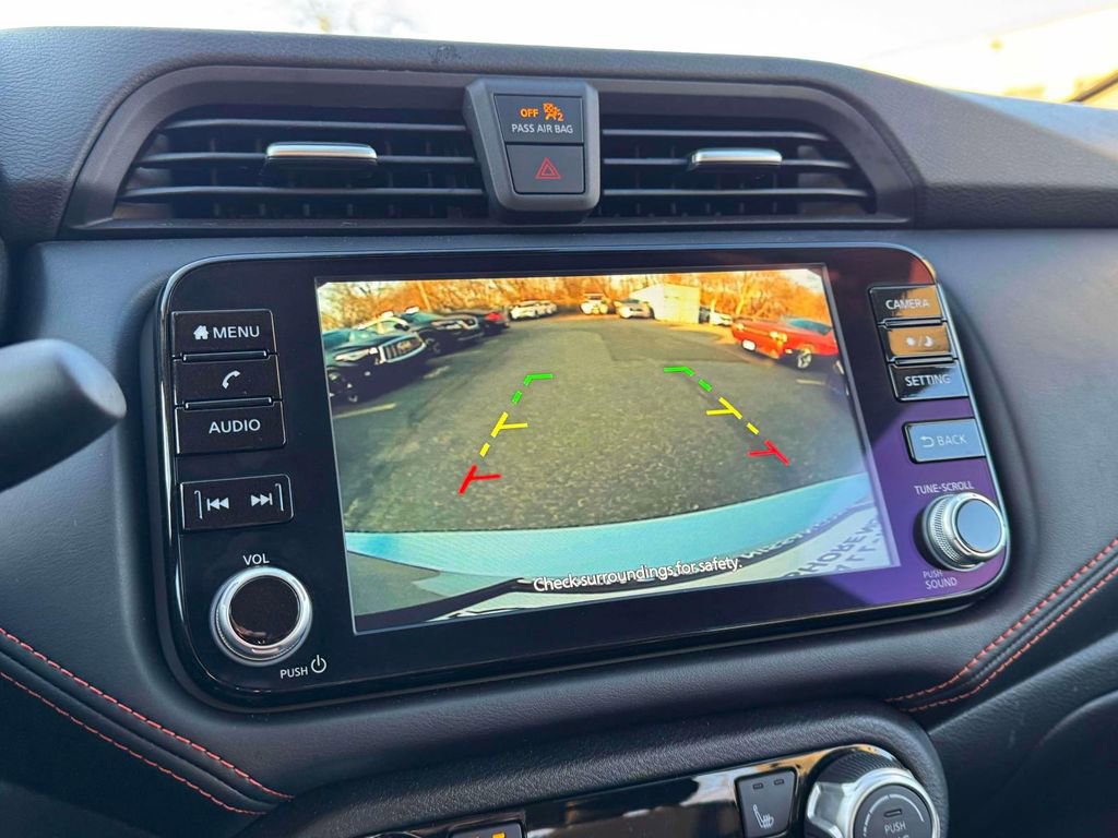 Used 2025 Nissan Versa SR w/ Trunk Package image 26