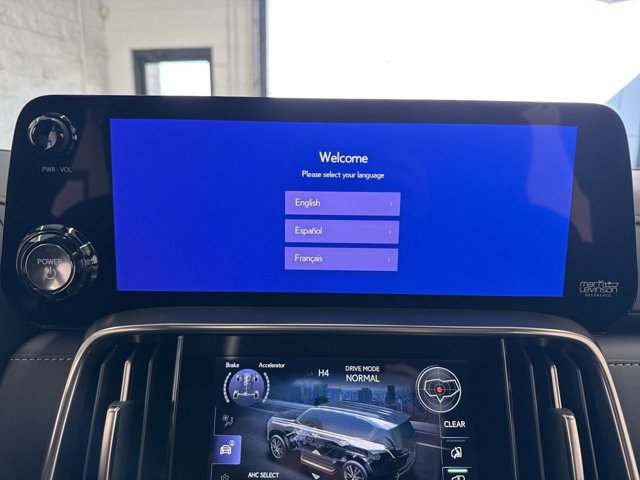 New 2026 Lexus LX 700h F Sport AWD/4WD image 28