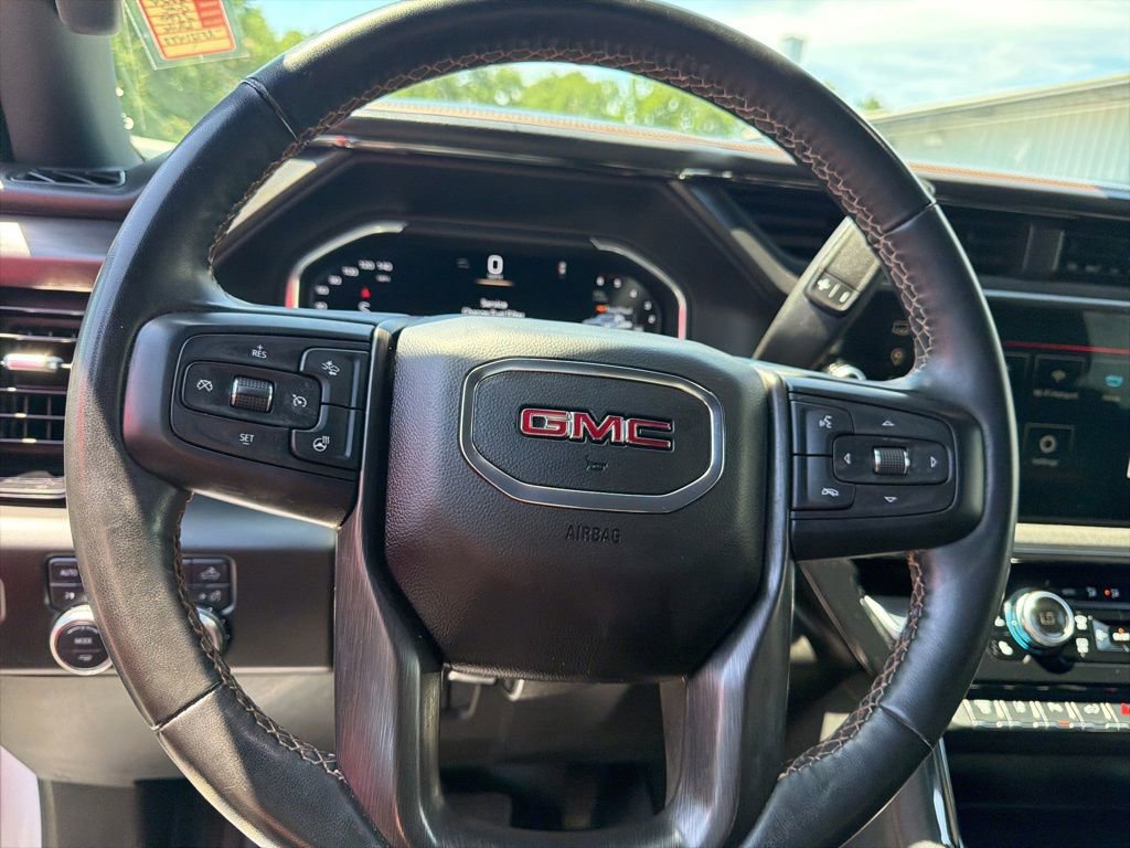 Used 2024 GMC Sierra 2500 AT4 w/ AT4 Premium Plus Package AWD/4WD image 7