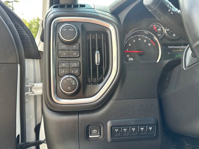 Used 2022 Chevrolet Silverado 3500 LT w/ Convenience Package image 19