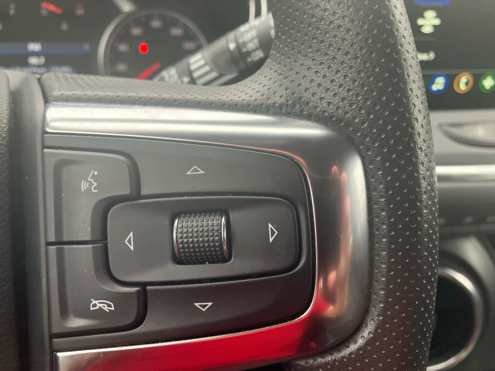 Used 2024 Chevrolet Blazer LT w/ Redline Edition FWD image 19