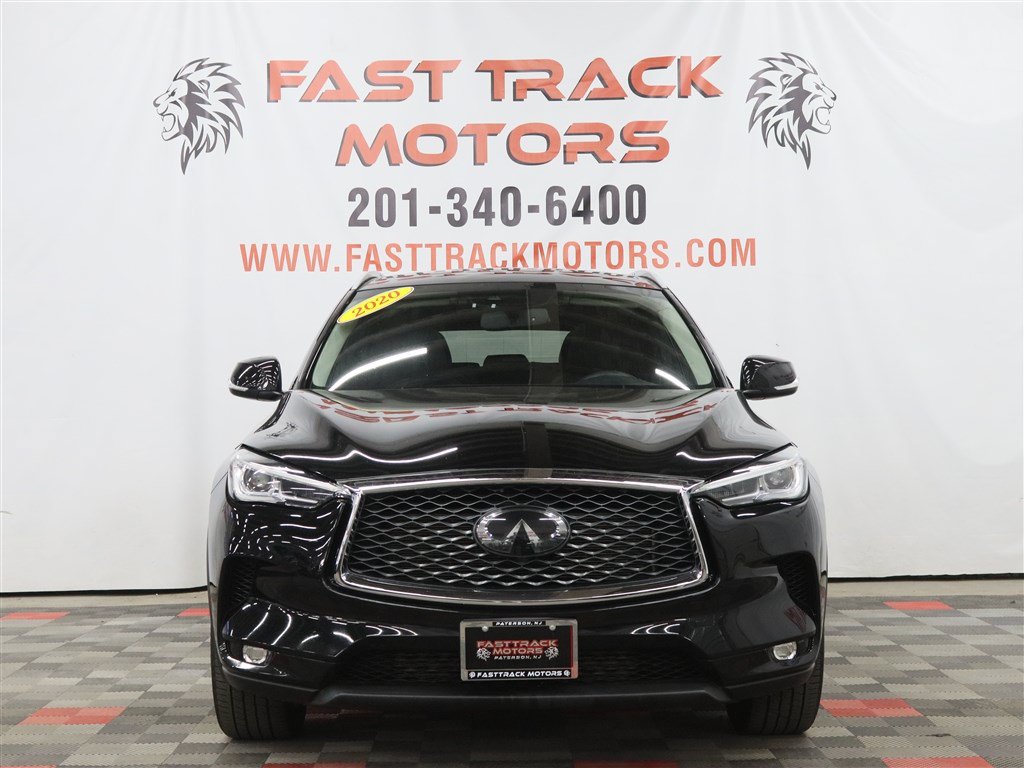 Used 2020 INFINITI QX50 Luxe w/ Cargo Package AWD/4WD image 2