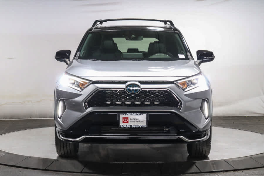 Used 2021 Toyota RAV4 XSE w/ Weather Package AWD/4WD image 3