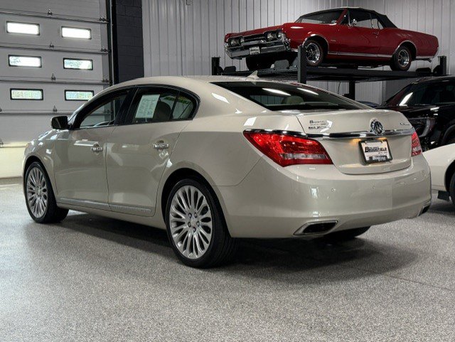 Used 2014 Buick LaCrosse Premium w/ Driver Confidence Package FWD image 3