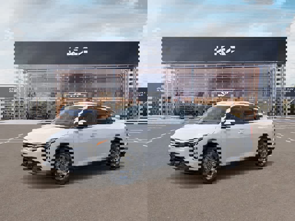 New 2026 Kia K4 LX image 3