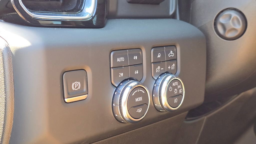 Used 2023 GMC Sierra 1500 Denali Ultimate AWD/4WD image 64