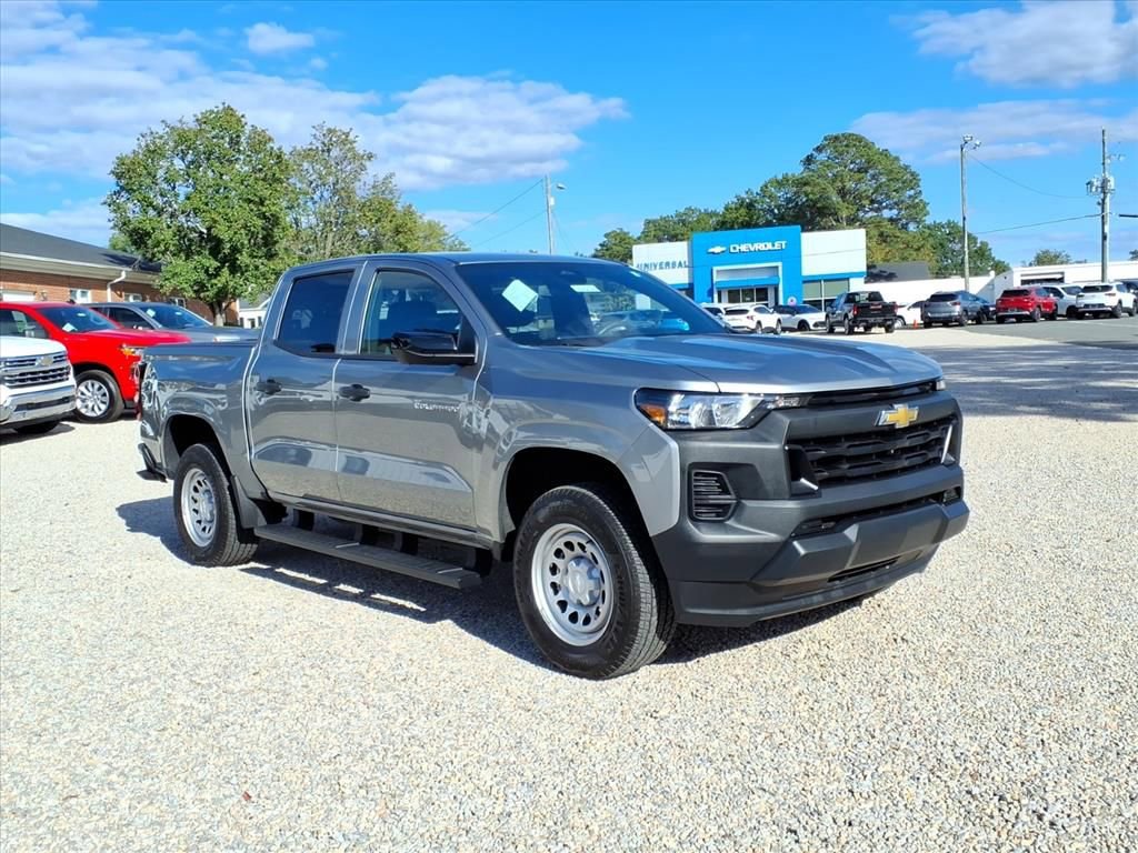 Used 2024 Chevrolet Colorado W/T w/ Technology Package
