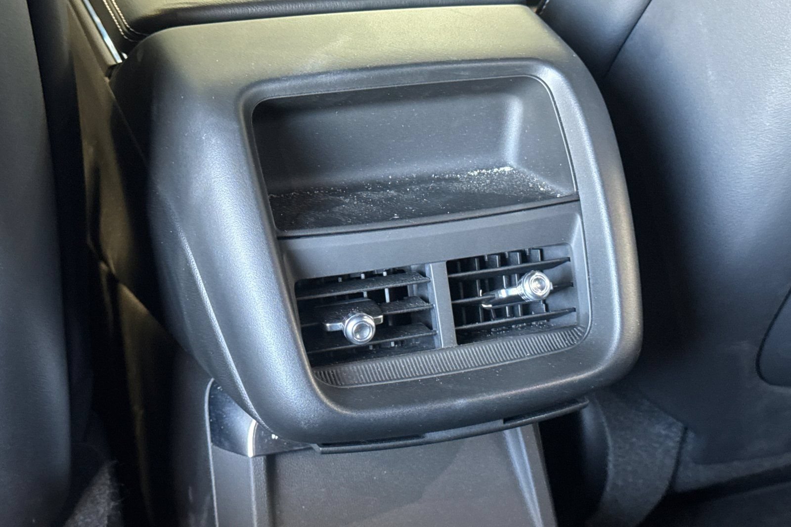Certified 2024 Cadillac Lyriq Tech RWD image 40