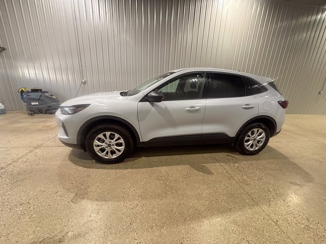 Used 2025 Ford Escape Active image 2