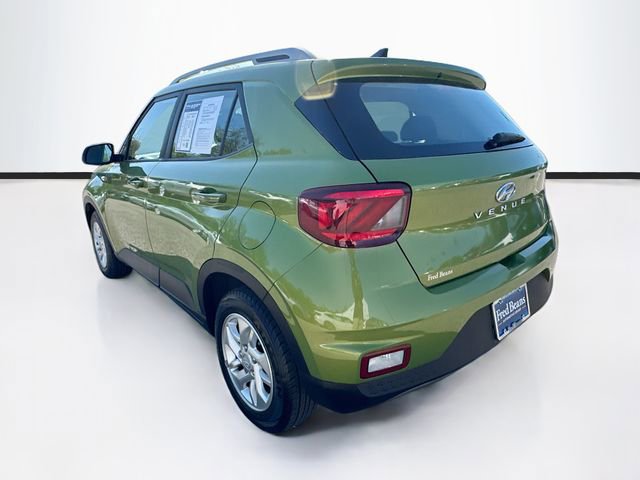 Used 2020 Hyundai Venue SEL image 5