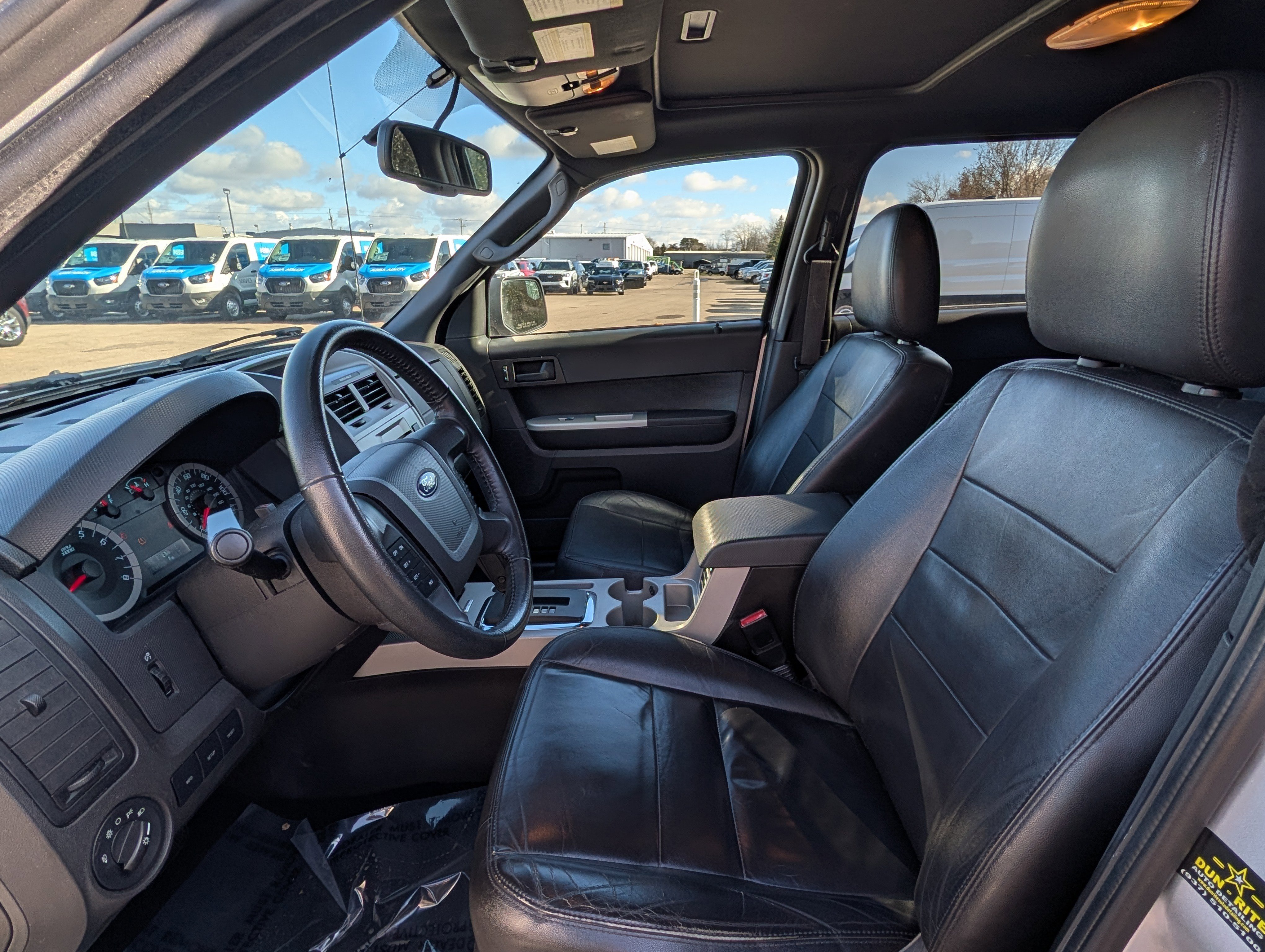 Used 2011 Ford Escape XLT w/ 203A Rapid Spec Order Code image 10