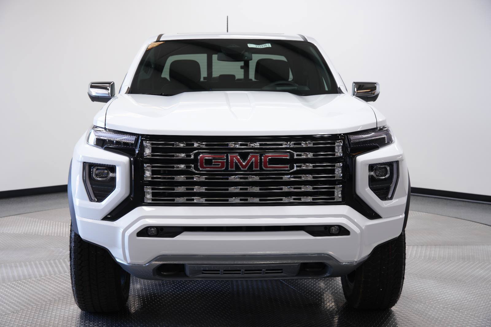 New 2026 GMC Canyon Denali AWD/4WD image 2