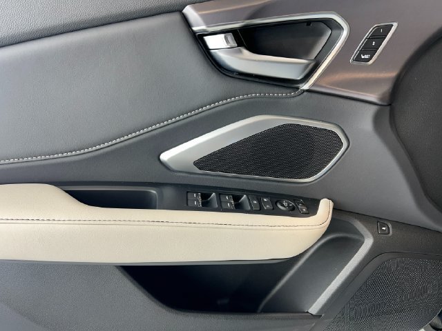 New 2026 Acura RDX SH-AWD image 16