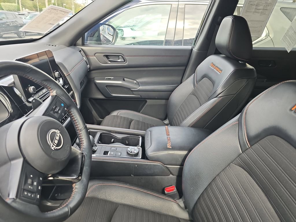 Used 2024 Nissan Pathfinder Rock Creek image 11