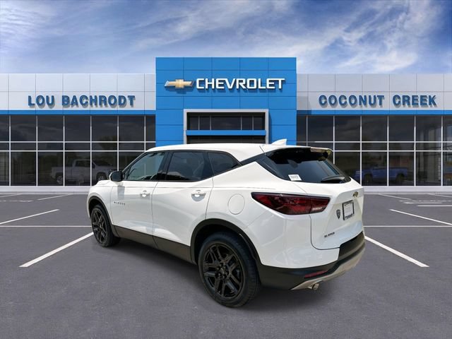 Used 2023 Chevrolet Blazer LT w/ Driver Confidence Package FWD image 6
