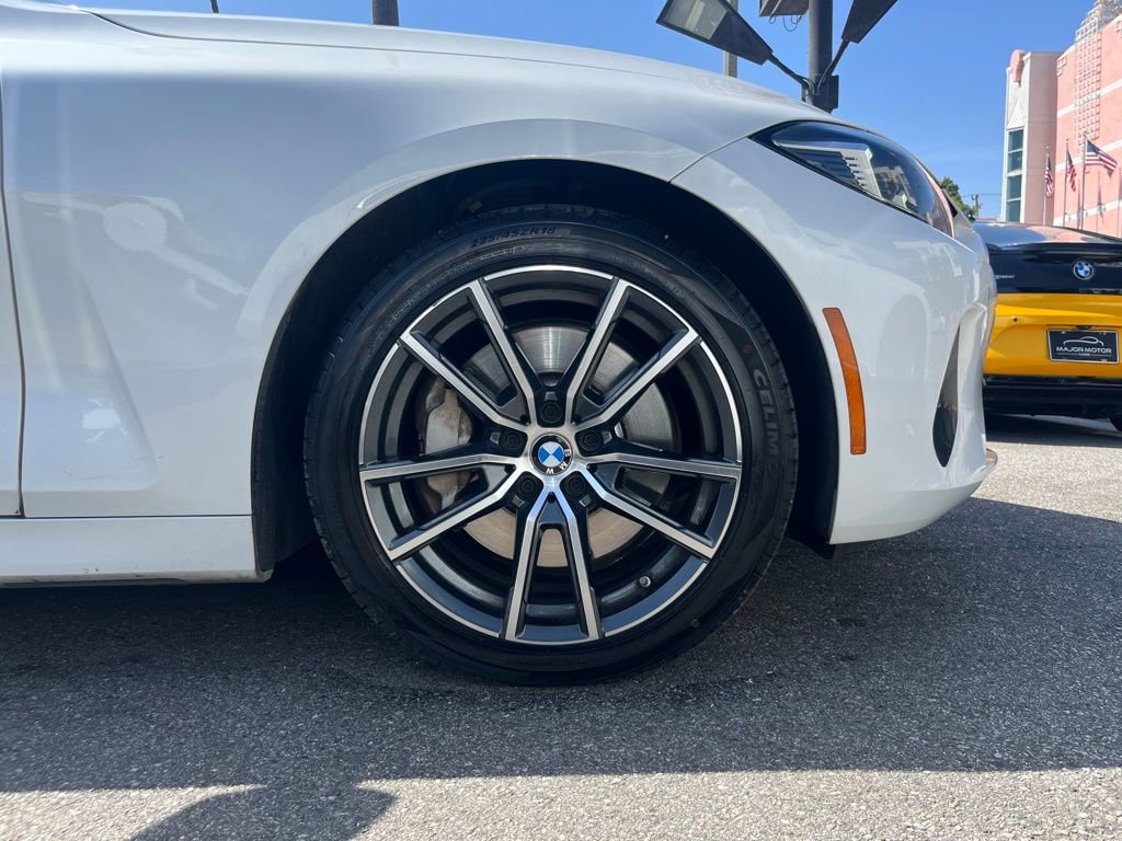 Used 2025 BMW 430i Convertible w/ Premium Package RWD image 14