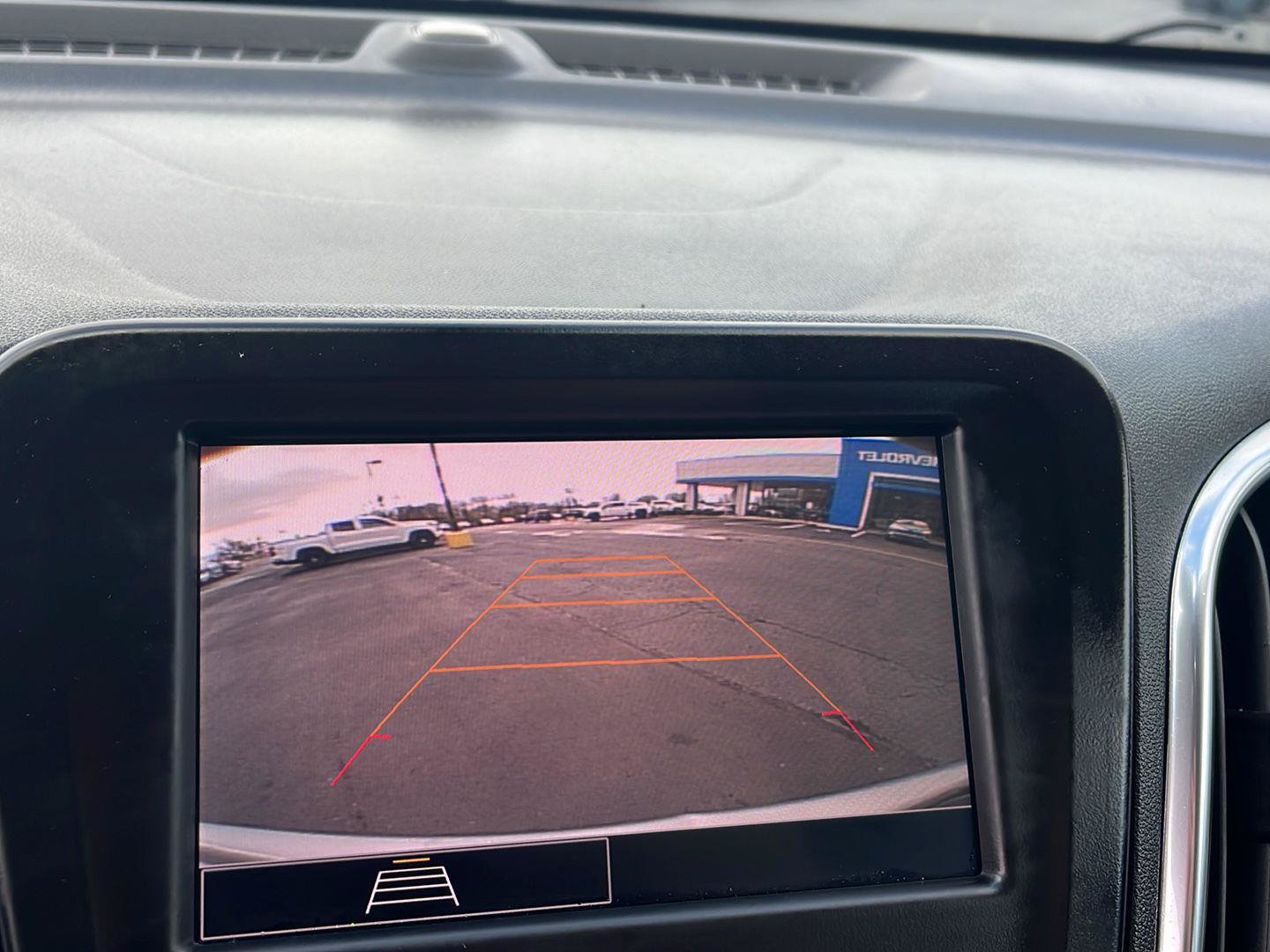 Used 2024 Chevrolet Equinox LS w/ LS Convenience Package FWD image 14