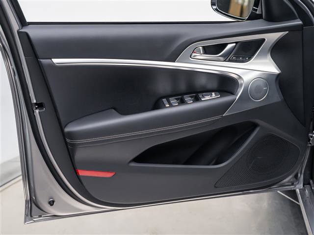 New 2026 Genesis G70 2.5T Prestige image 26