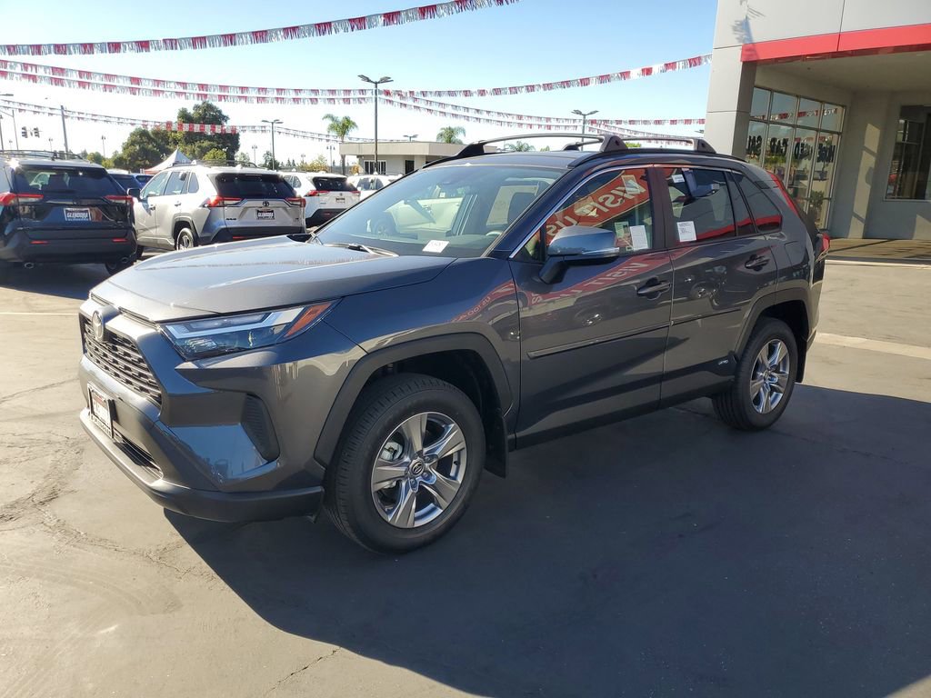 New 2025 Toyota RAV4 LE image 7