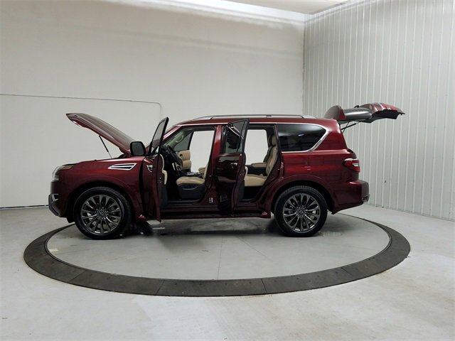 Used 2024 Nissan Armada Platinum w/ Captain's Chairs Package image 12