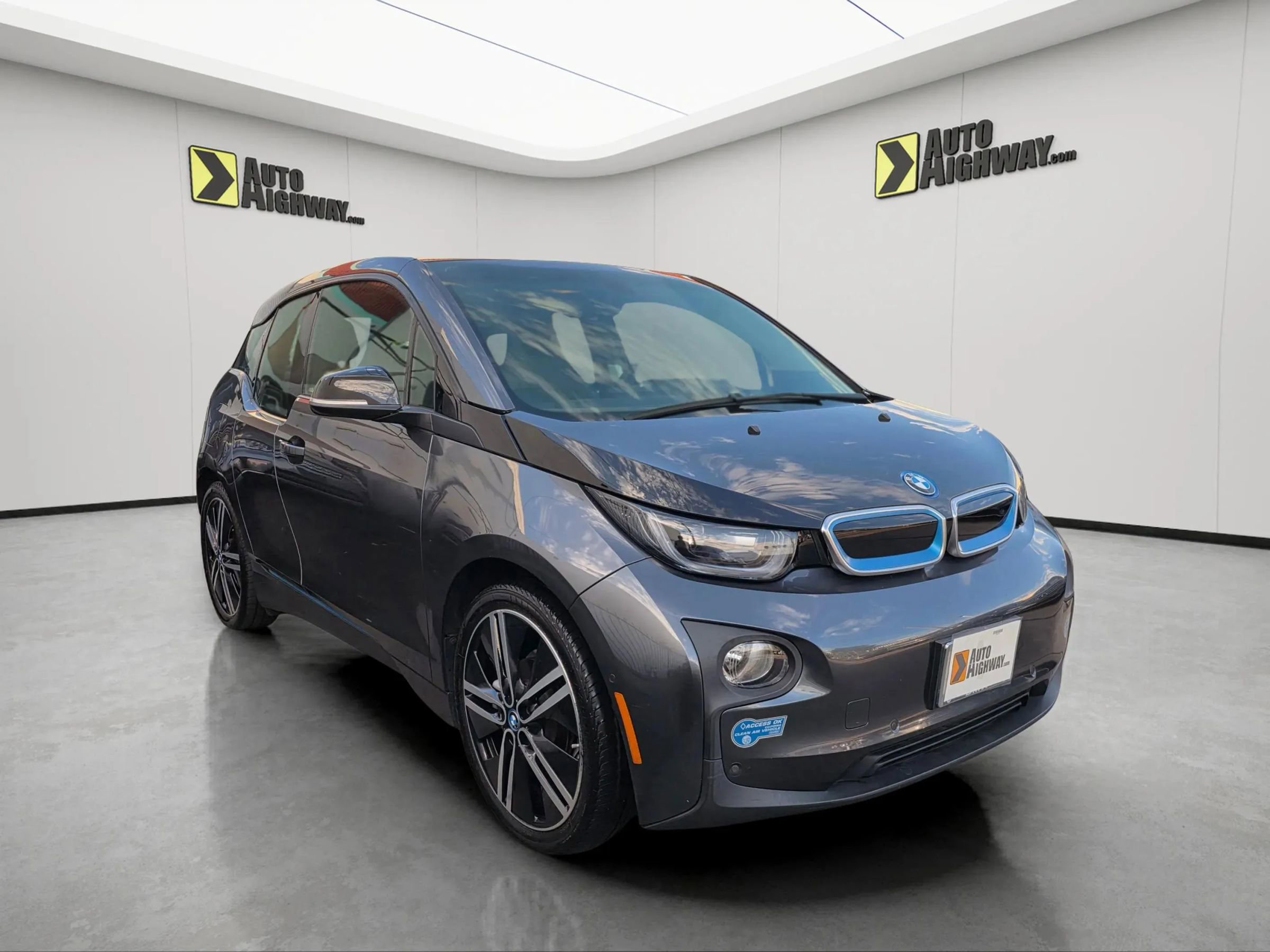 Used 2017 BMW i3 image 9