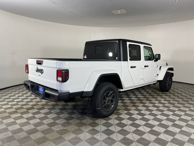 New 2025 Jeep Gladiator Sport AWD/4WD image 6